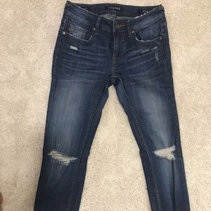 Vigoss distresses cropped skinny jeans